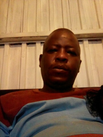 Mr tjee, 44 Soshanguve, Gauteng, South Africa