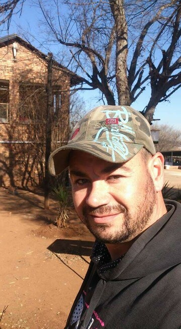 Charlesb, 42 Centurion, Gauteng, South Africa