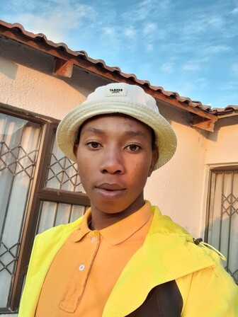 Nazri, 23 Rustenburg, North West, South Africa